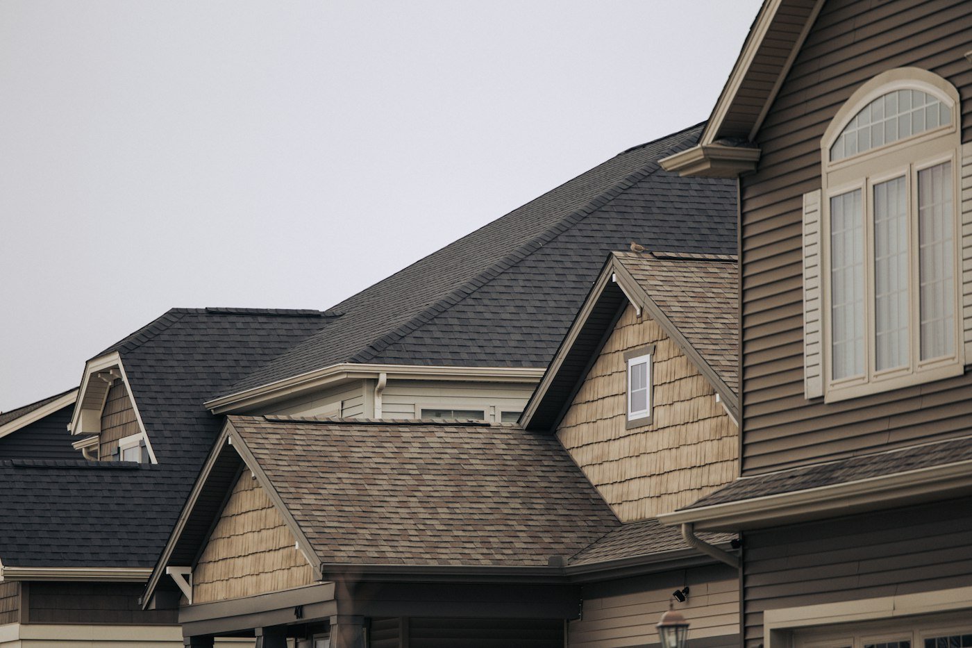 How Often Should You Clean Your Roof in North Texas?